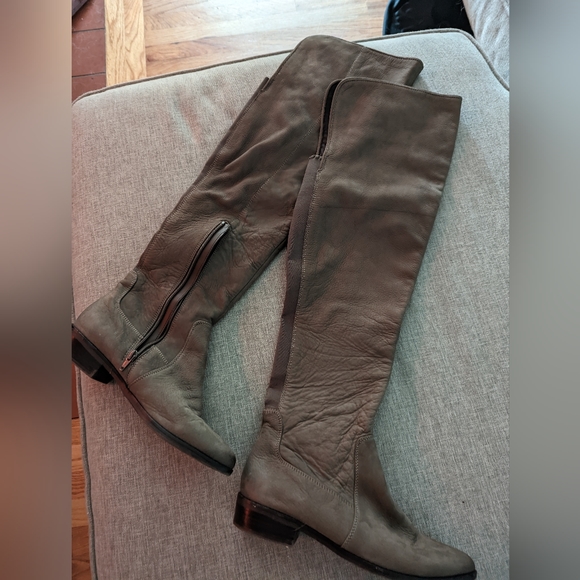 Aldo knee high suede boots women's size 8.5, ash colored - Picture 5 of 6